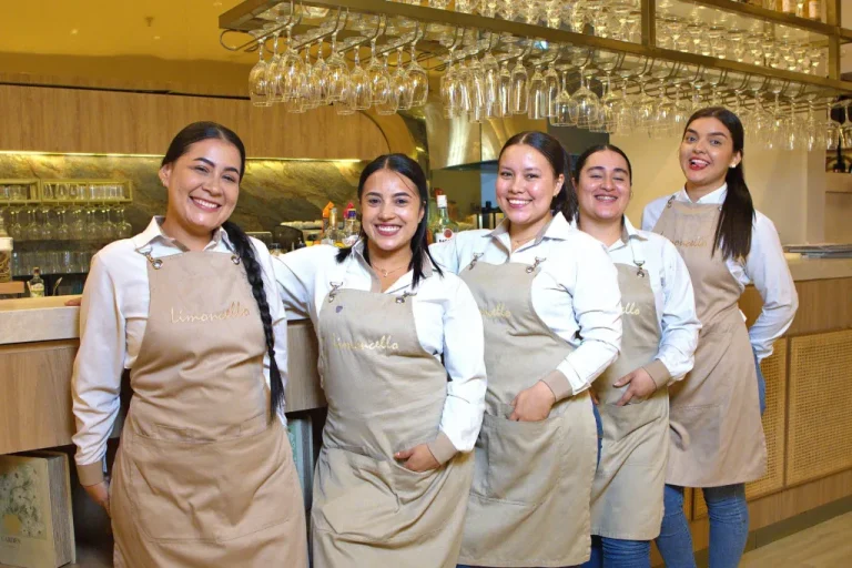 Equipo en la barra